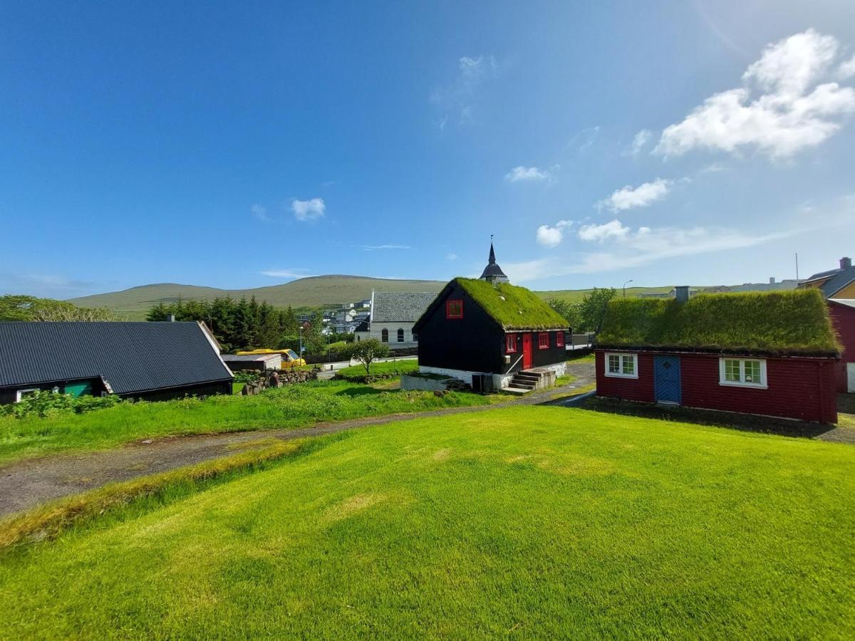 Turf House Cottage - Near Airport Mithvagur Exteriér fotografie